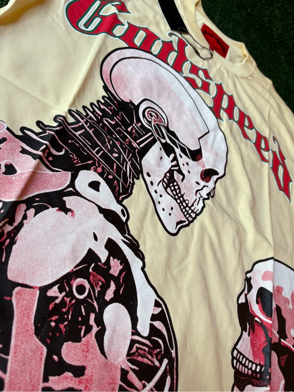 Godspeed Graphic Skull Tee - Cream with Pink/Red Print - Picture 2 of 9